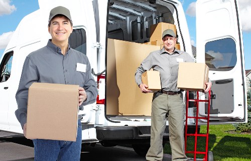 Commercial moving van service near Belgravia